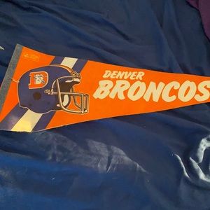 NFL Denver Broncos felt pennant